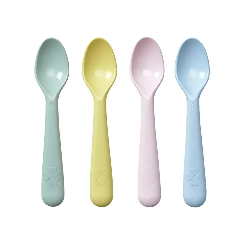 Set lingurite colorate, 4 bucati pentru copii